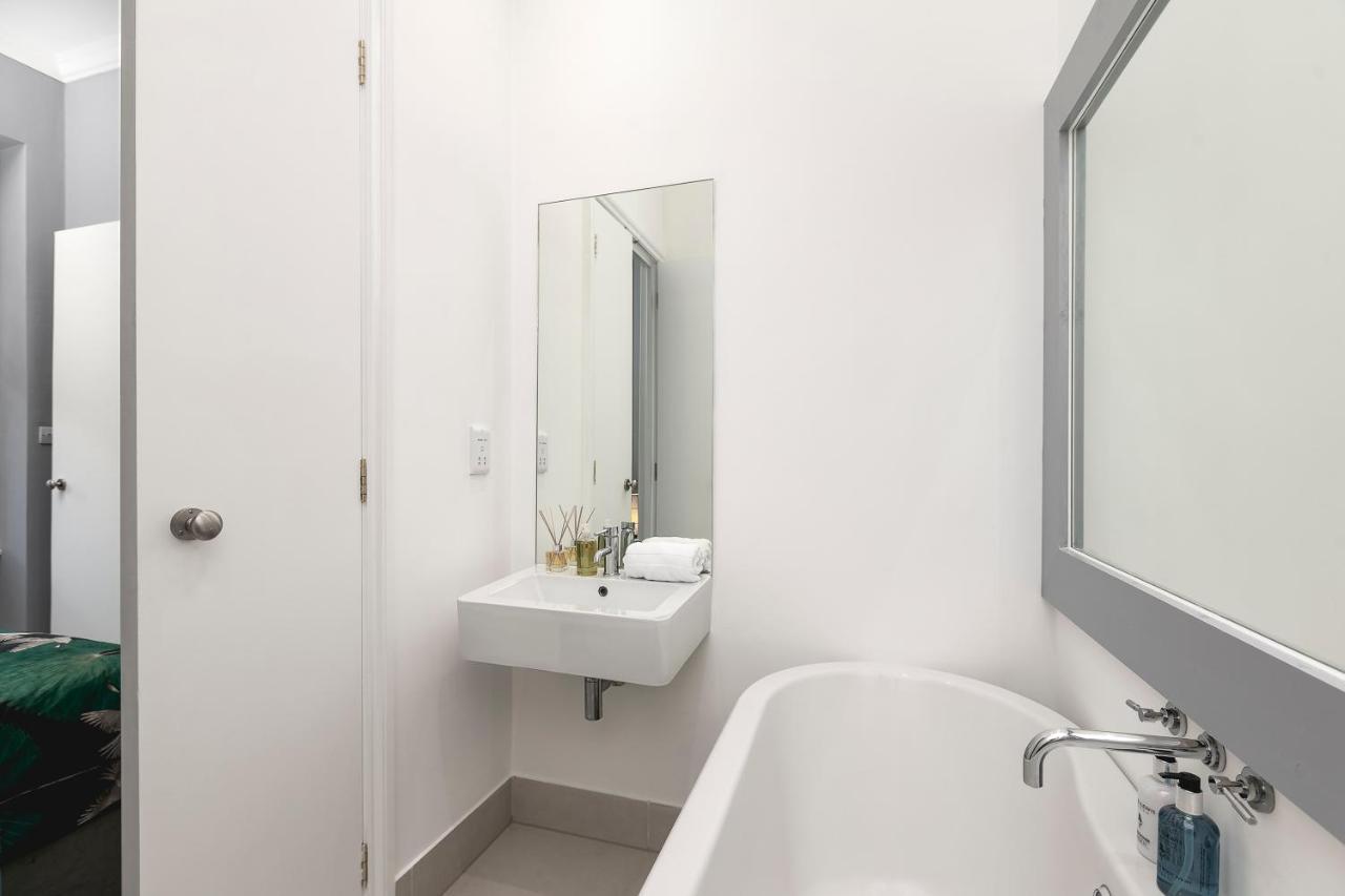Marine Parade Sea View 2-Bedroom Apartment Hove Buitenkant foto